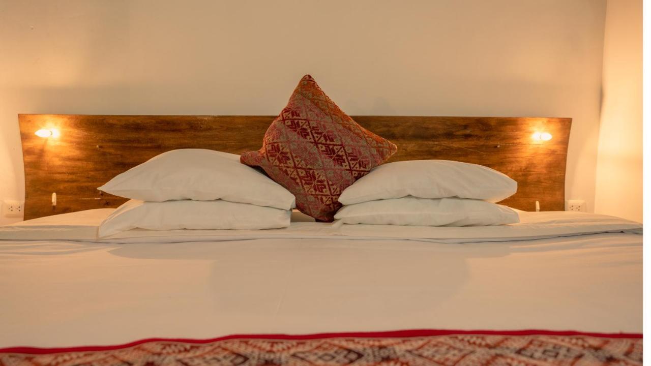 Mama Green Ecolodge & Permaculture Farm Урубамба Экстерьер фото
